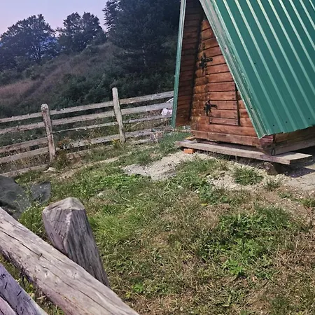 Camp Volujak Torarica Kamp alanı Petkovina